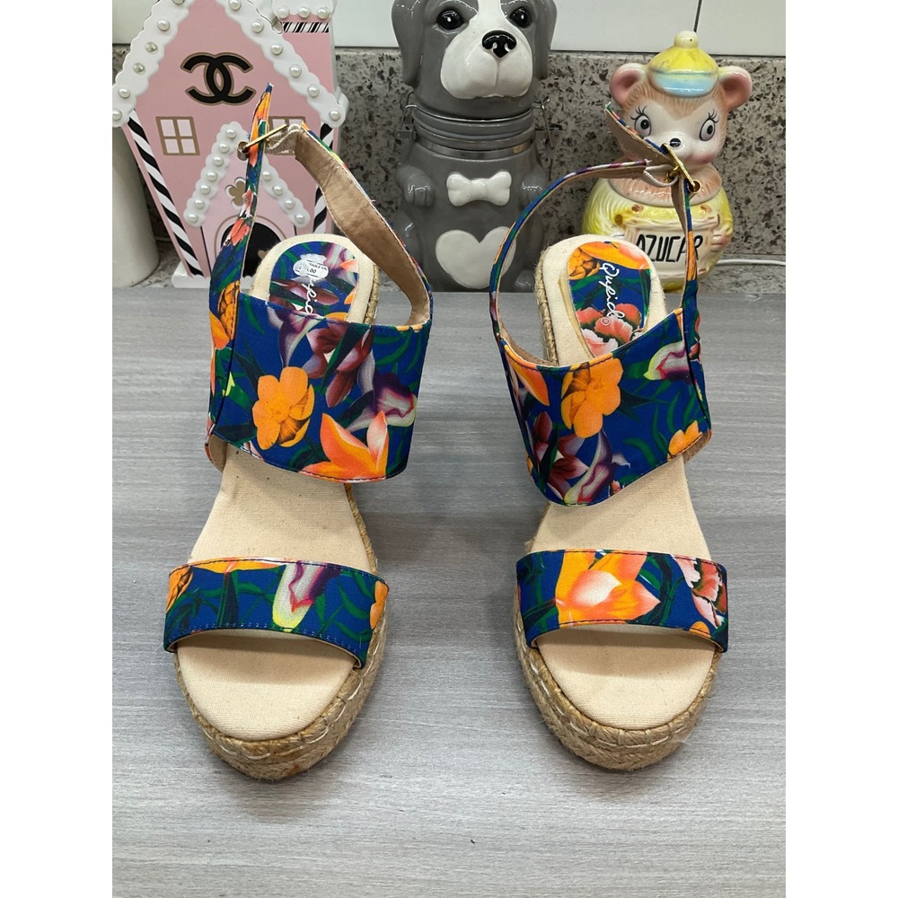 NWOT QUPID FLORL NAVY BLUE‎ AND ORANGE ESPADRILLES WEDGE SANDALS
